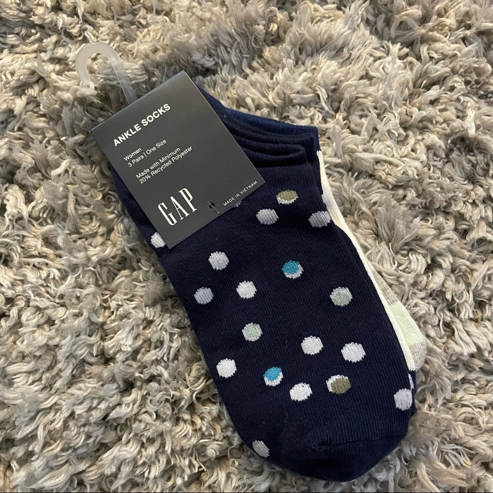 Gap 3 pack of ankle socks